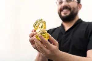 Zahngold verkaufen Hannover: Wert, Ablauf und faire Preise